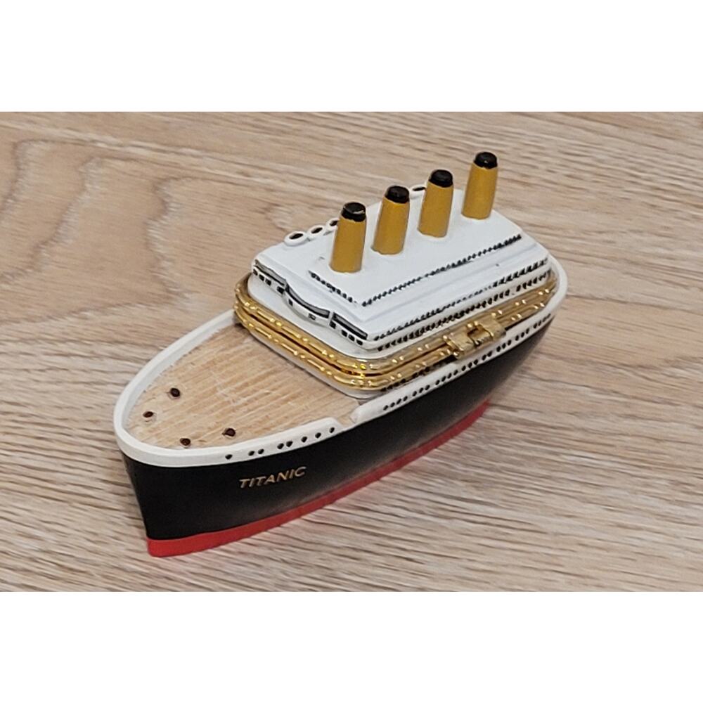 Titanic Cruise Ship Resin Hinged Trinket Box  Figurine Trinket Keepsake